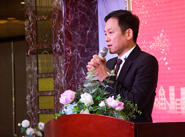 不負(fù)韶華，砥礪奮進(jìn)，共筑青春夢(mèng)，活力常青樹